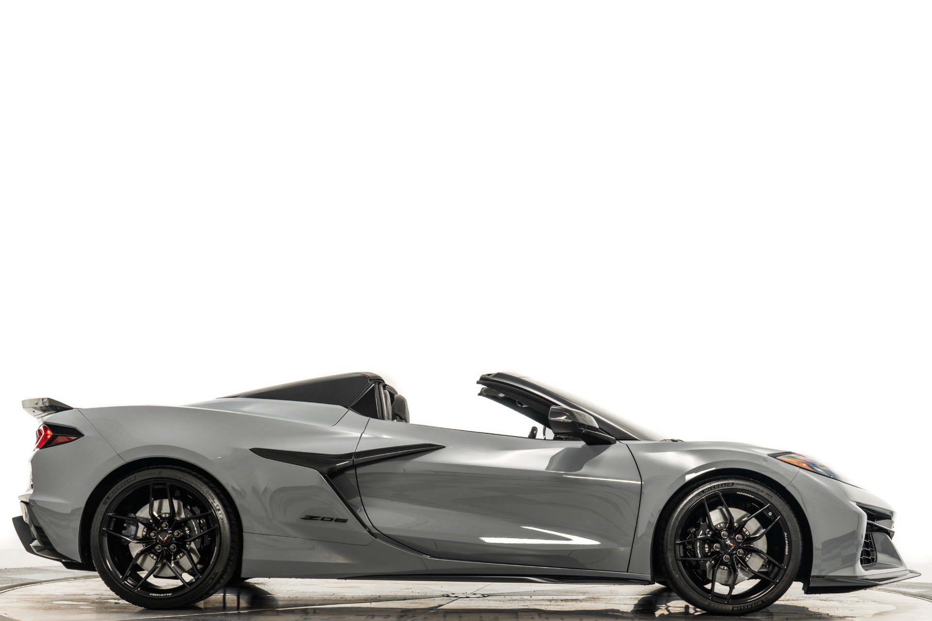 Sea Wolf Gray Tricoat Chevrolet Corvette Z06 Convertible 3LZ with