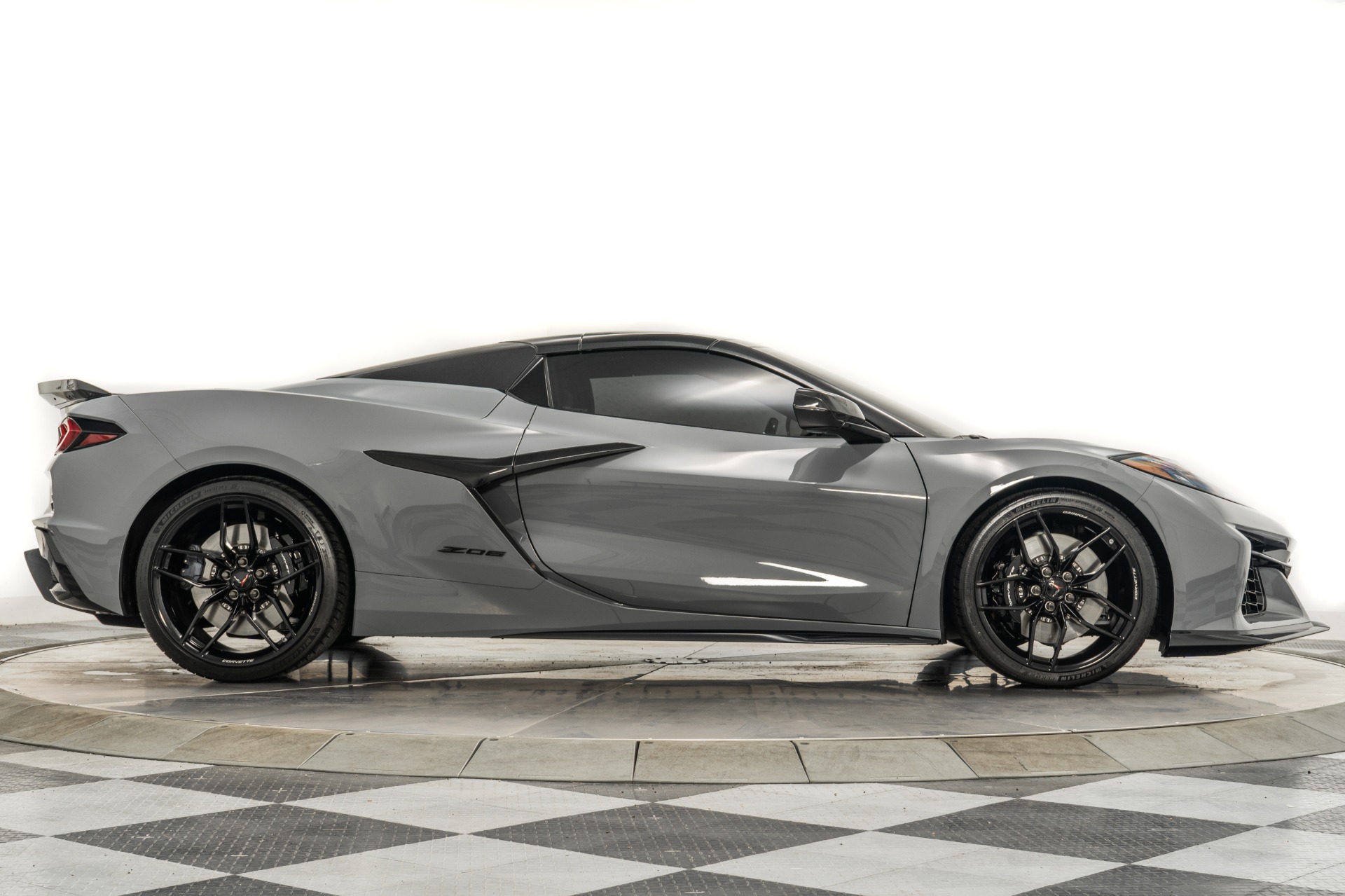 Sea Wolf Gray Tricoat Chevrolet Corvette Z06 Convertible 3LZ with