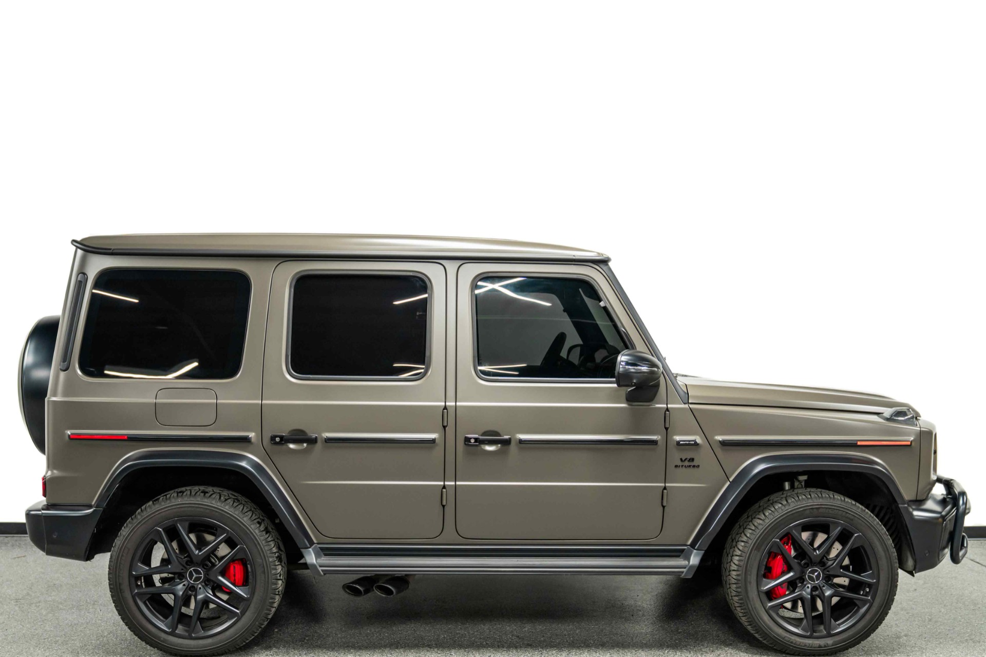 MANUFAKTUR Signature Dark Olive Green Magno Mercedes-Benz G63 AMG