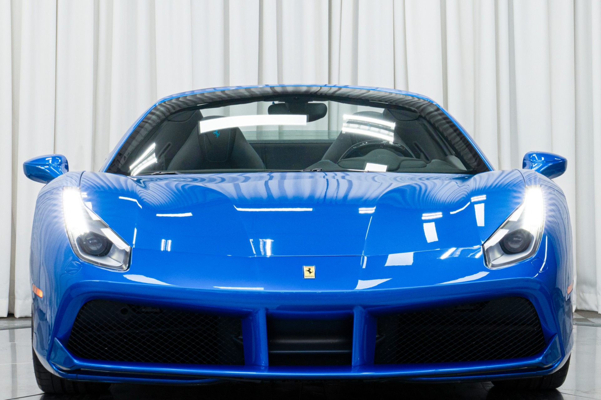 2017 Ferrari 488 Spider photo 4
