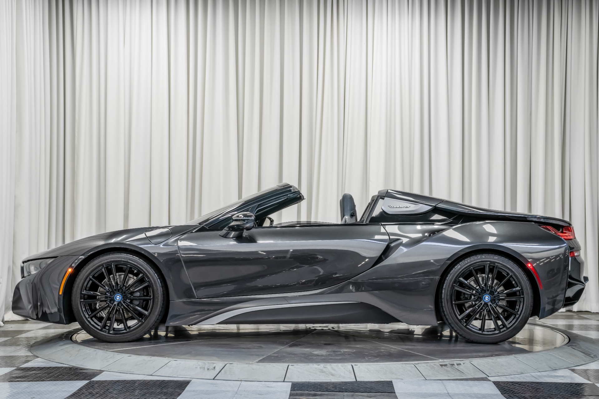 2019 Bmw i8 Roadster photo 3