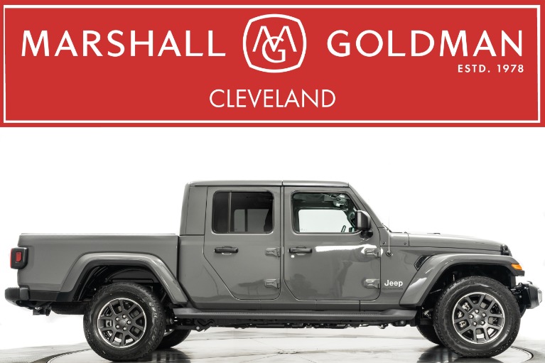 2022 Jeep Gladiator Overland