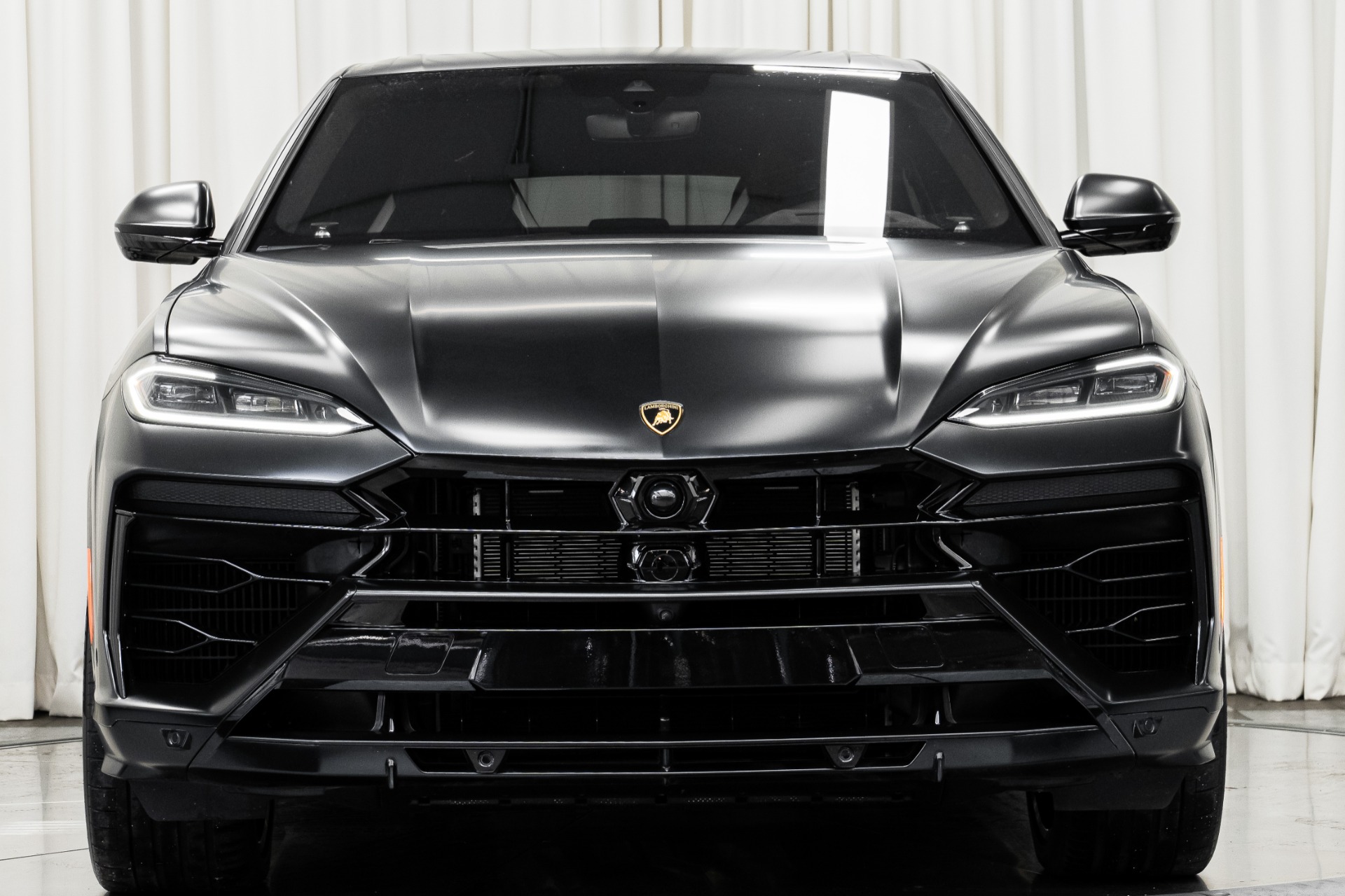 2025 Lamborghini Urus SE photo 4