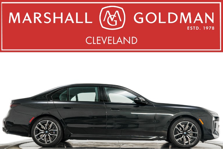 2023 BMW 7 Series 760i