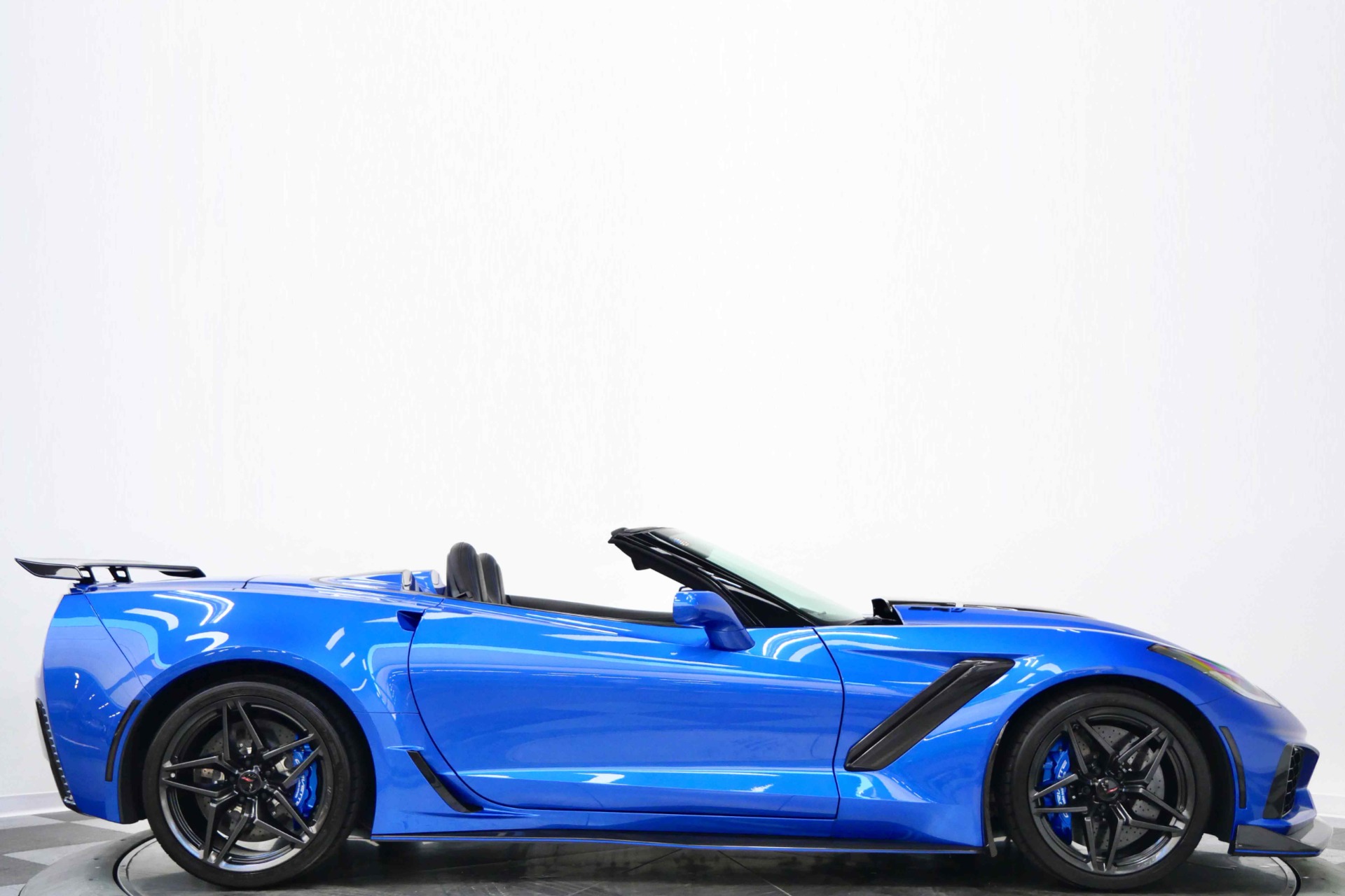 Elkhart Lake Blue Metallic Chevrolet Corvette ZR1 Convertible -3ZR