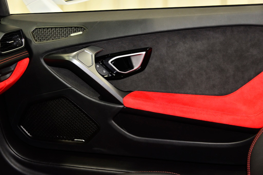 Used 2018 Lamborghini Huracan LP580-2S Spider For Sale (Sold