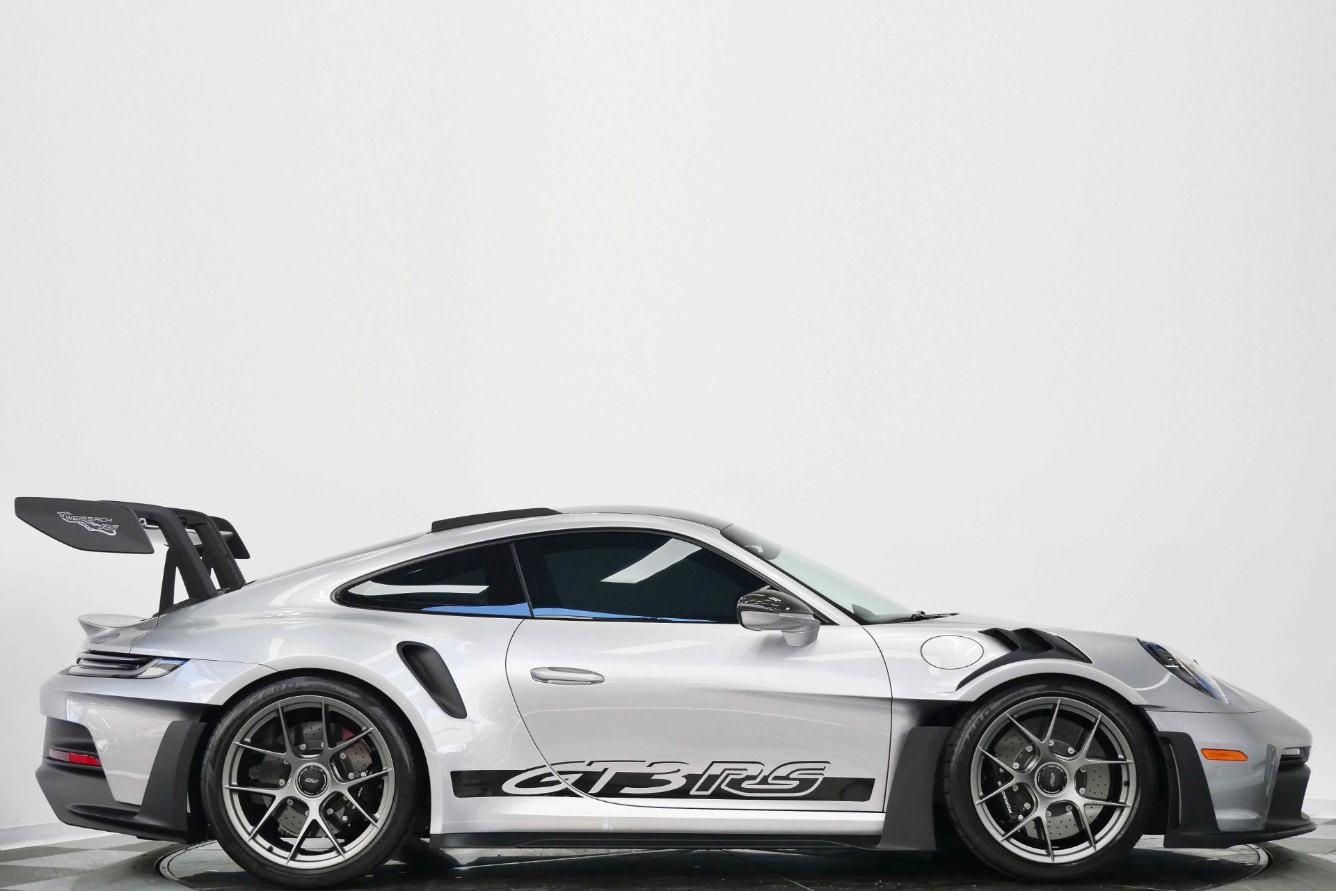 GT Silver Metallic Porsche 911 GT3 RS -Weissach Package, Carbon