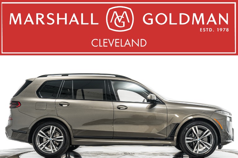 2026 BMW X7 xDrive40i's photo