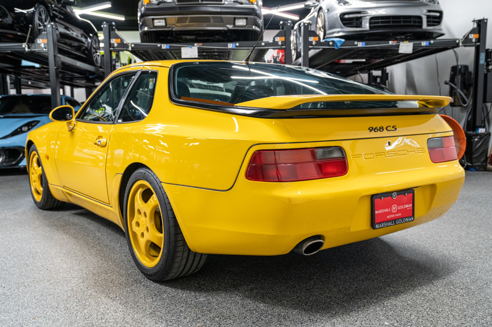 962 APRER xMIDI 20インチ　イエローボディー Speed Yellow Porsche 968 Club Sport -Rare Japanese Delivered Model