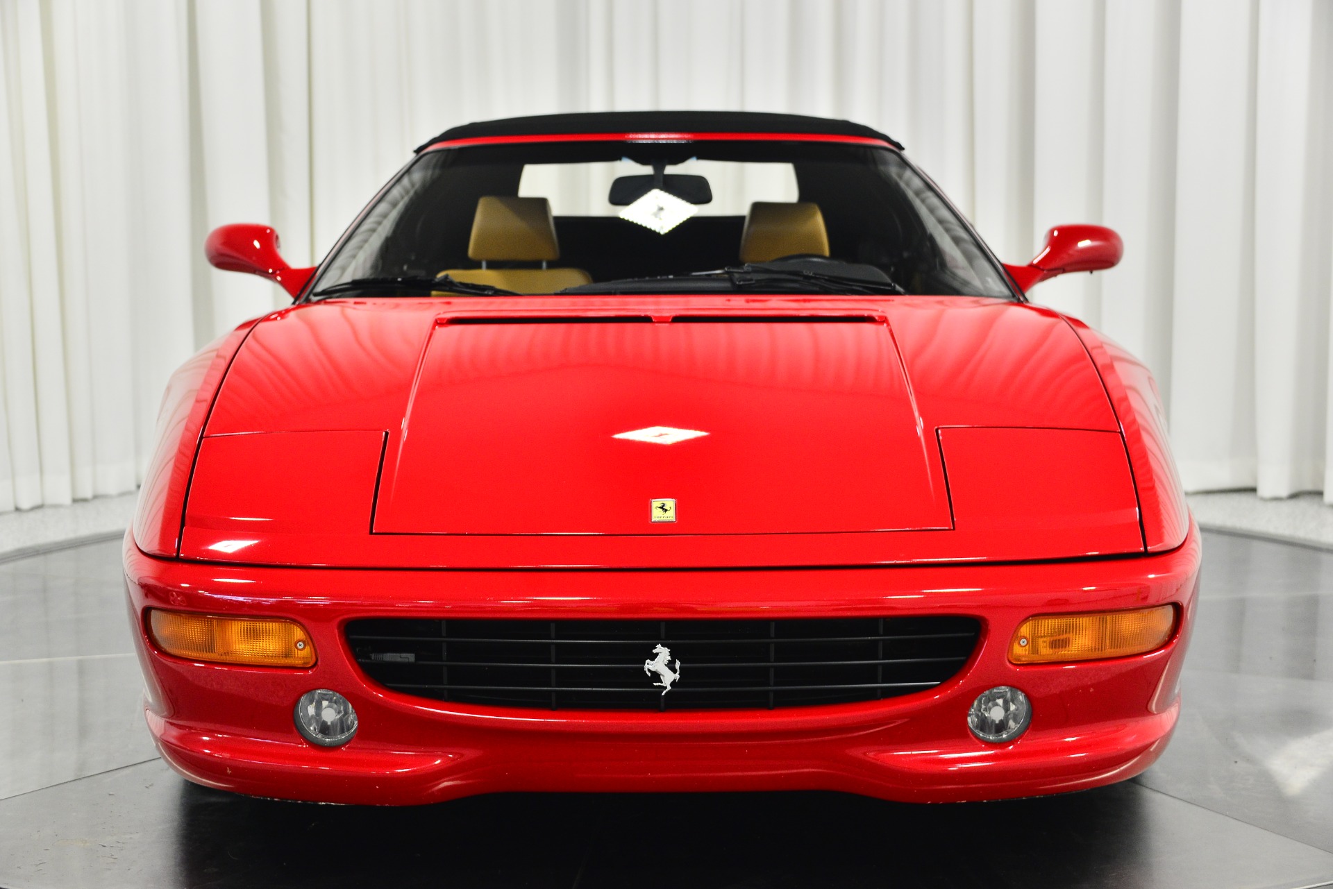 Rosso Corsa Ferrari F355 Spider with Beige Interior For Sale