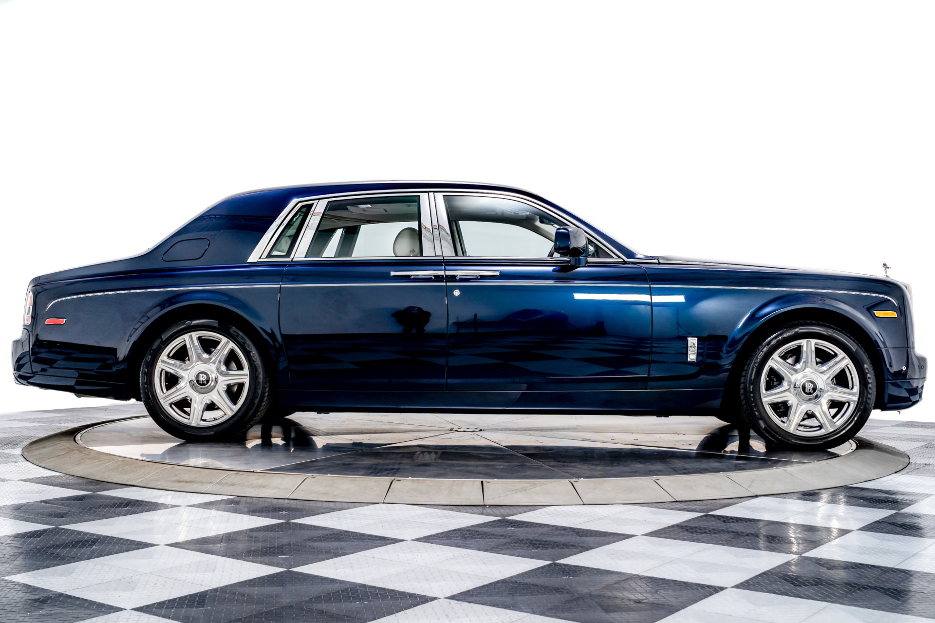 2016 RollsRoyce Dawn Start Up Exhaust and In Depth Review  YouTube