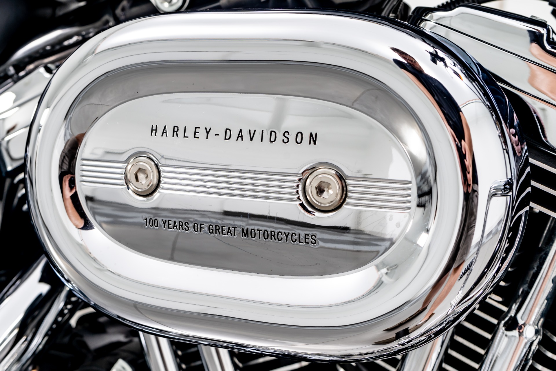 Harley-Davidson 純正 XL1200S 100周年記念タンク 03 ウェビックガレージセール | ハーレー ☆ スポーツスター