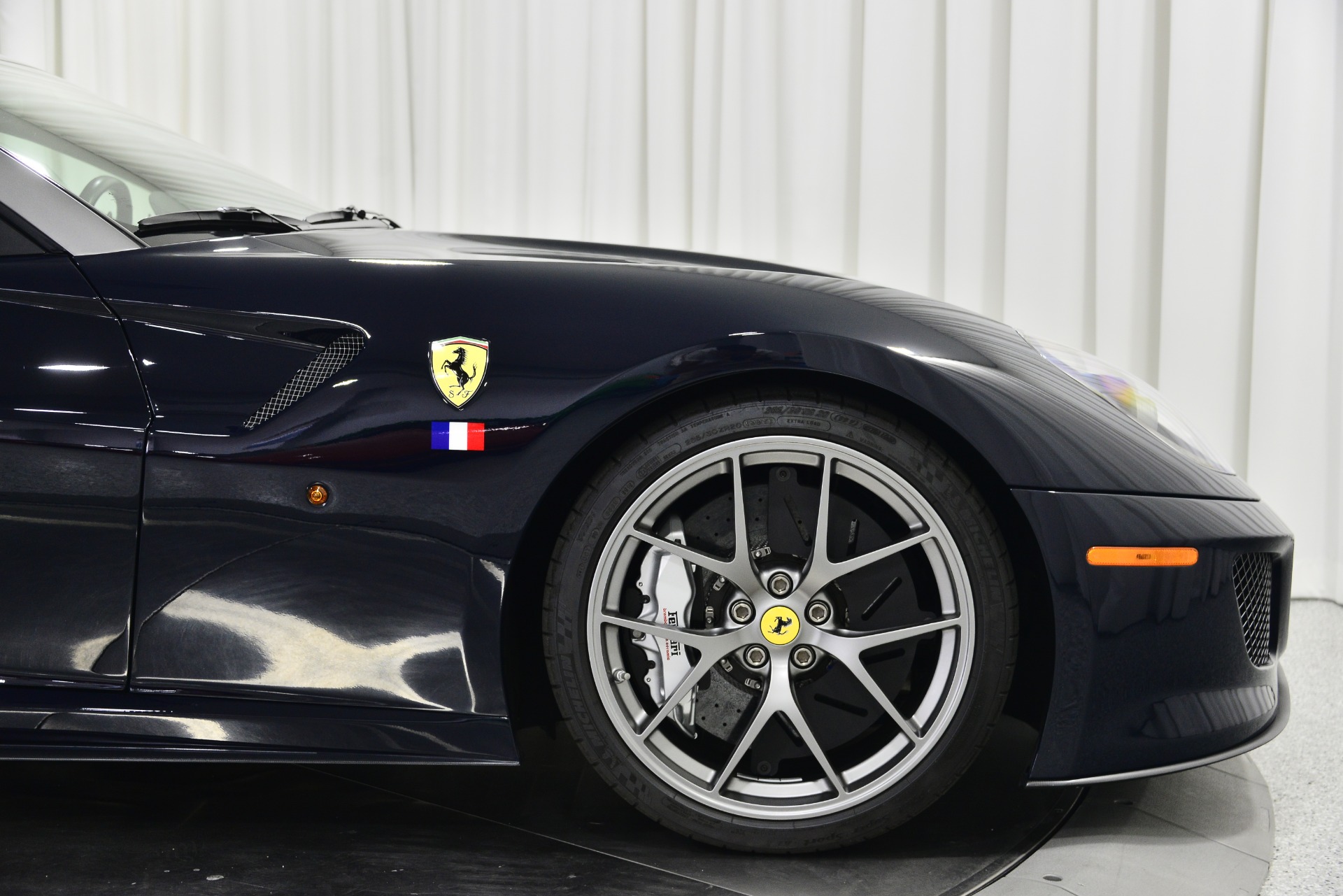 Ferrari 599 Black Velvet